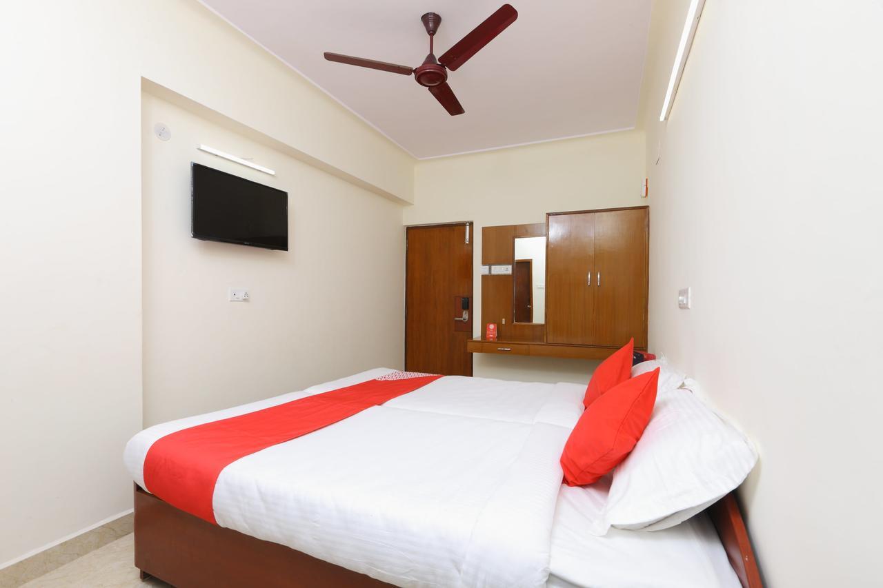 Oyo 11433 Kishore Inn Chennai Eksteriør bilde