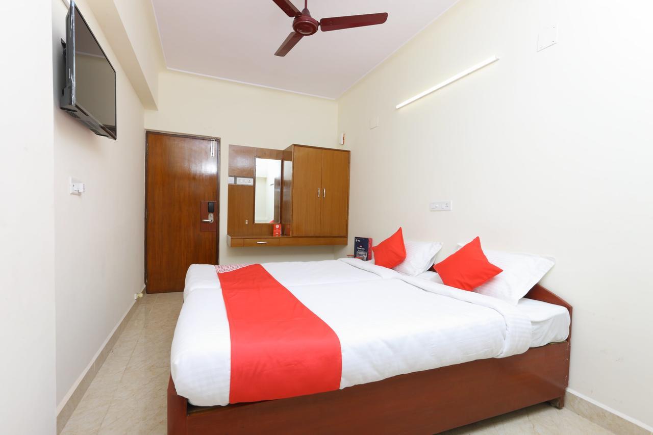 Oyo 11433 Kishore Inn Chennai Eksteriør bilde