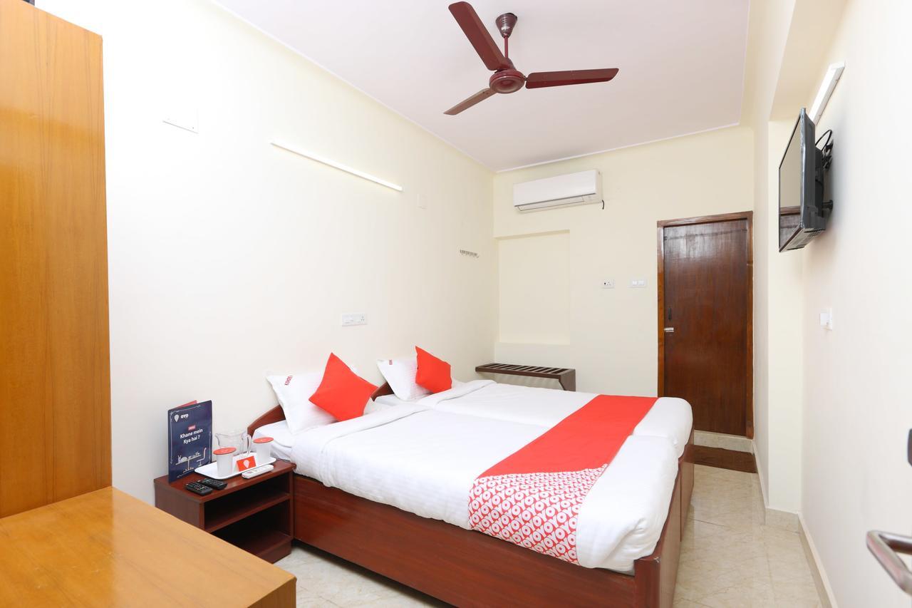 Oyo 11433 Kishore Inn Chennai Eksteriør bilde